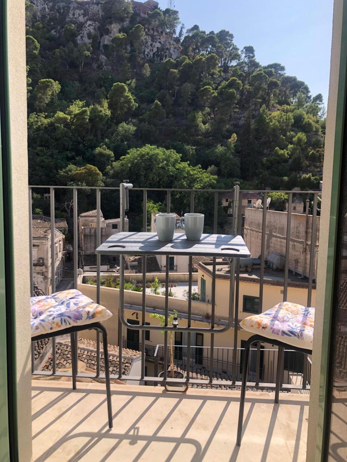Acciana Rooms Modica Exterior foto